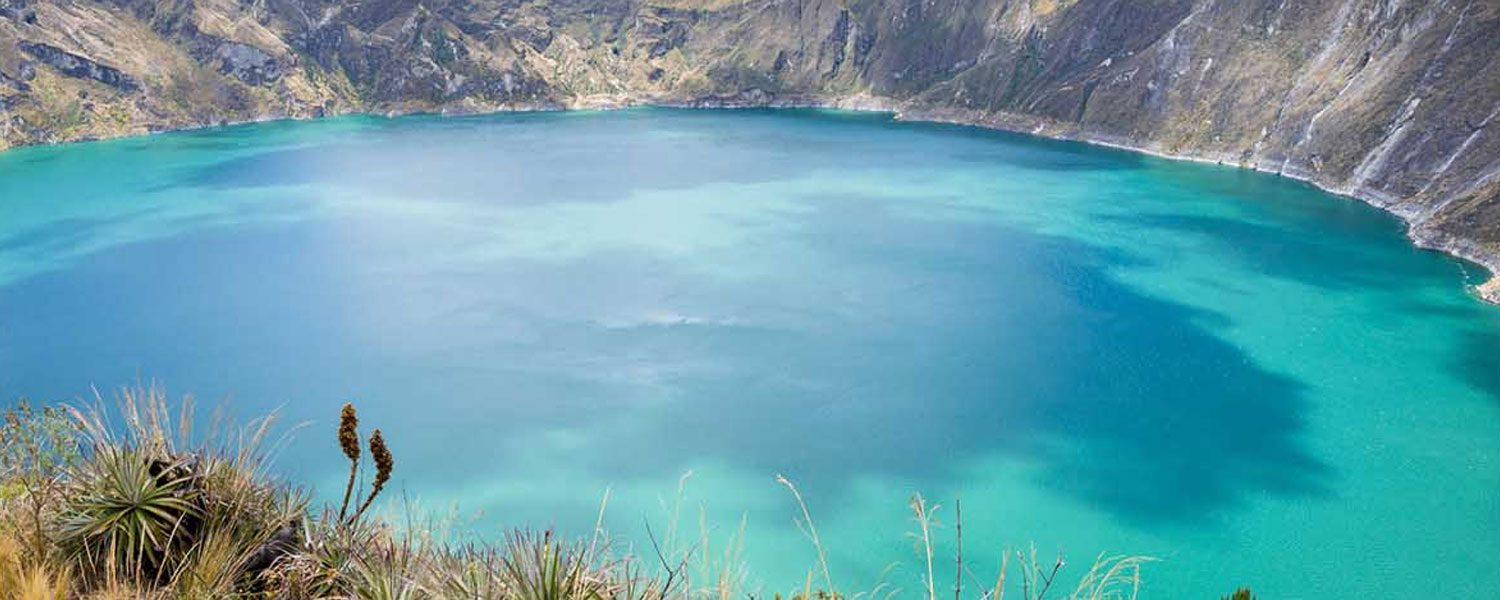ecuador-travel-lago